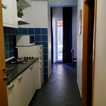 4 Sleeps 4 Guests * Сплит